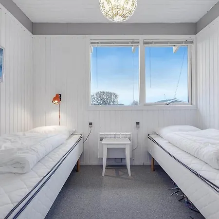 8489-ebeltoft-fuldriggerstien-22 *